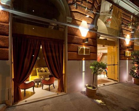 Fiume Hotel