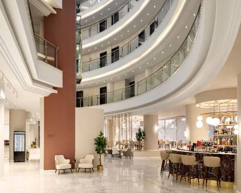 Ramada by Wyndham Bucharest Otopeni Airport