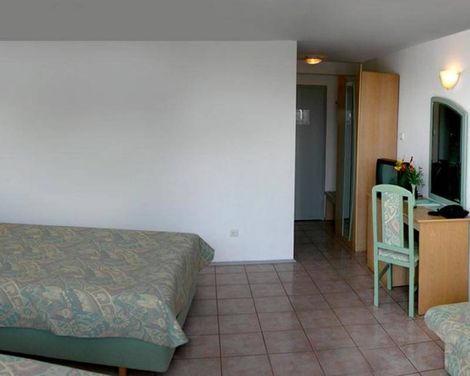 Hotel Longosa-1