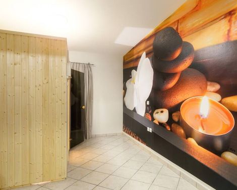 Karras Hotel-0