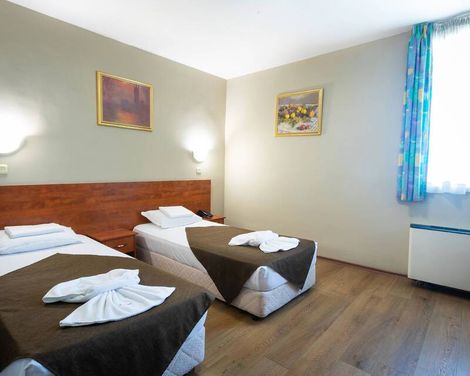 AMH Hotel Durres