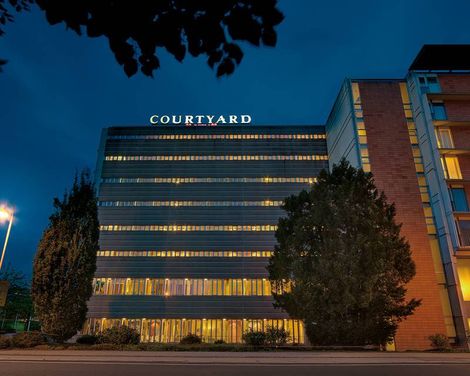 Courtyard Linz