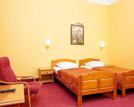 Hotel Cloister Inn