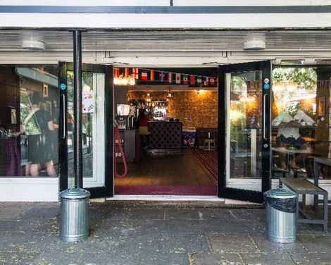 Safestay London Kensington Holland Park