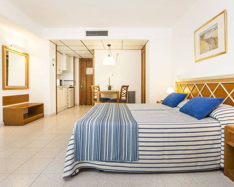Globales Nova Apartments