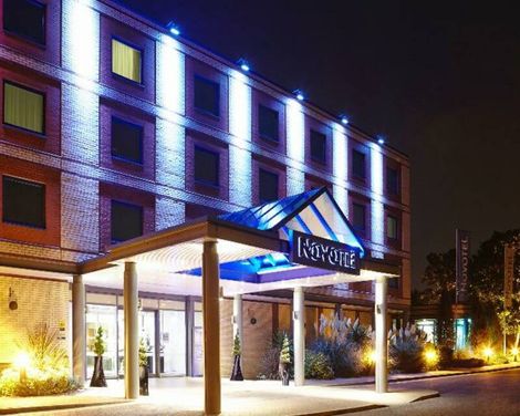 Novotel London Heathrow Airport - M4 Jct 4-1
