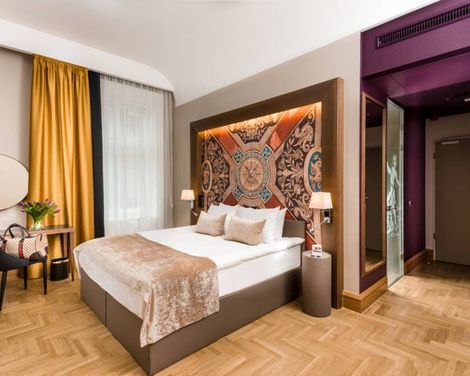 Hotel Moments Budapest-1