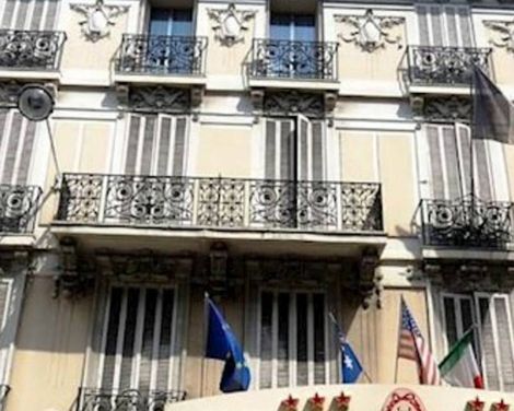 Hôtel Busby-1