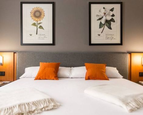 Hotel Malcom & Barret-1