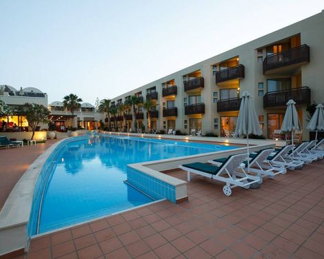 Giannoulis Santa Marina Plaza