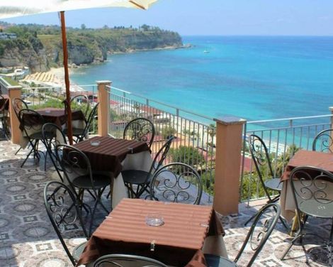 Terrazzo sul Mare-1