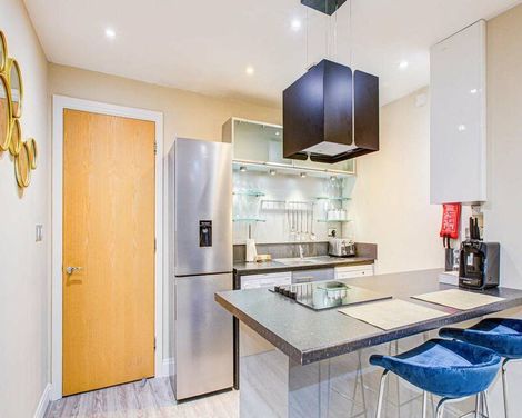 Hybrid Resi - Battersea