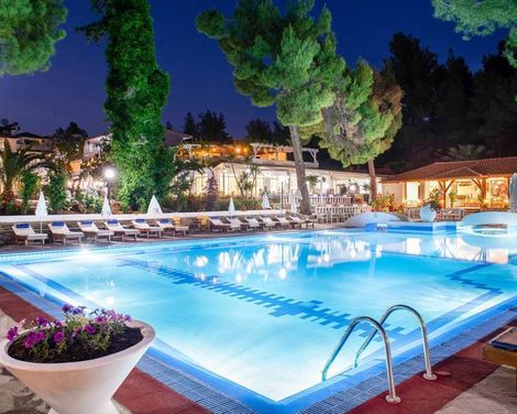 Porfi Beach Hotel