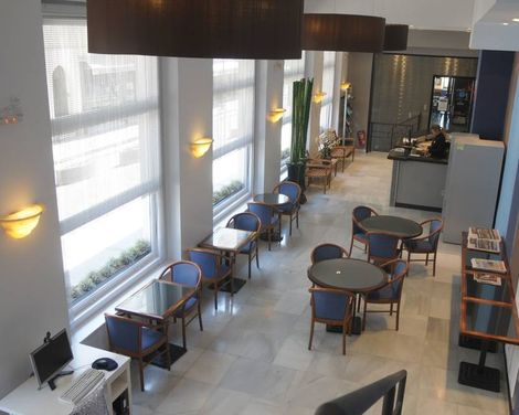 Hotel Subur-3