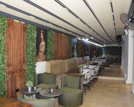 Crown Salamis Hotel
