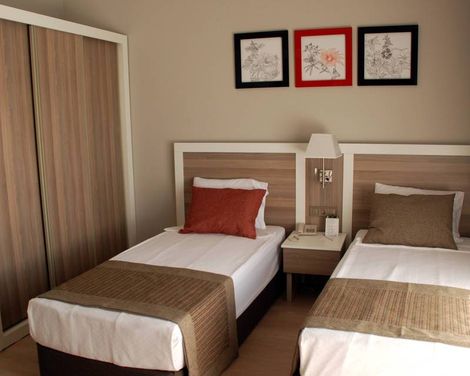 LRS Port River Hotel & Spa