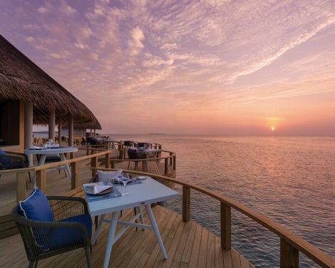 Emerald Faarufushi Resort & Spa