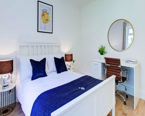 Hybrid Resi New Malden-0