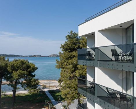 SeeSea Hotel