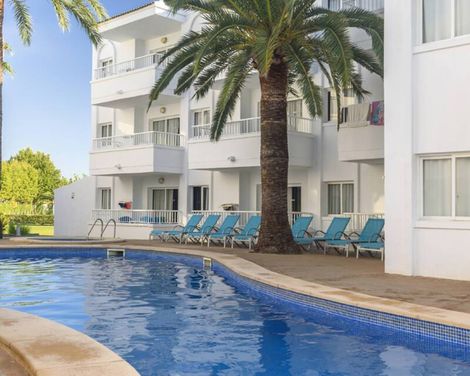 Palm Garden Apartments-3