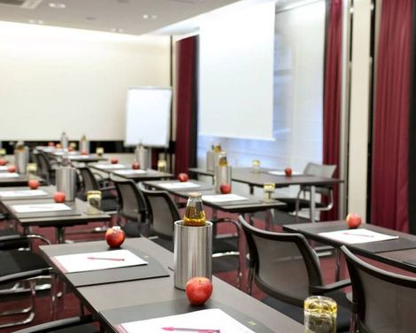 Mercure Villeneuve-Loubet Plage Hotel-0