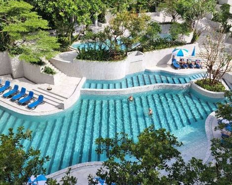 The Royal Paradise Hotel & Spa