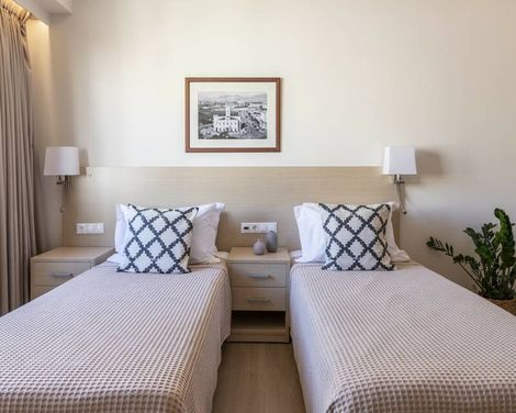 Gallery Suites & Residences Piraeus-1