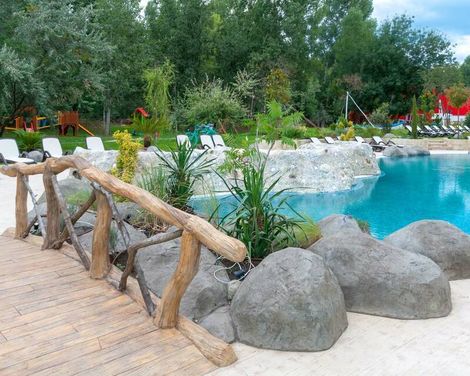 Harmony Suites Grand Resort