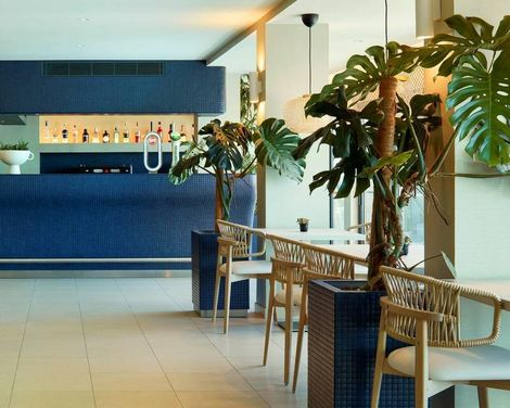 Dom José Beach Hotel