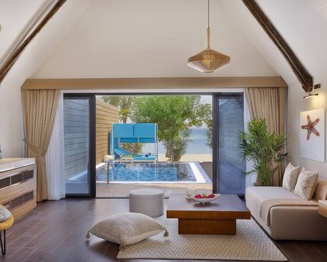 Anantara World Islands Dubai Resort
