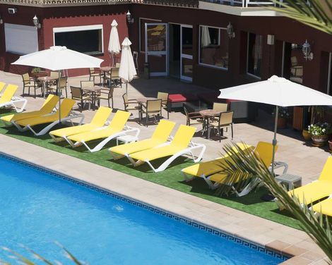 Moon Dreams Fuengirola Hotel-3