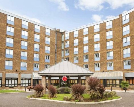 Waterloo Hub Hotel & Suites-2
