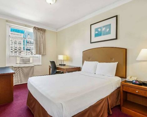 Travelodge by Wyndham Downtown Chicago