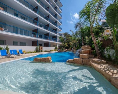 Ancora La Siesta Apartments