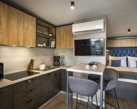 Punto Blu Premium Village