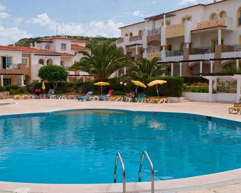 Luz Bay Club Beach & Sun Hotel