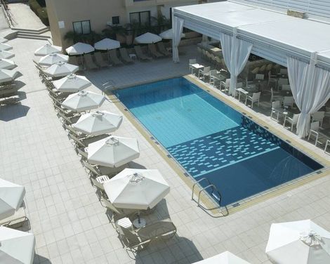 Senator Hotel Apartments