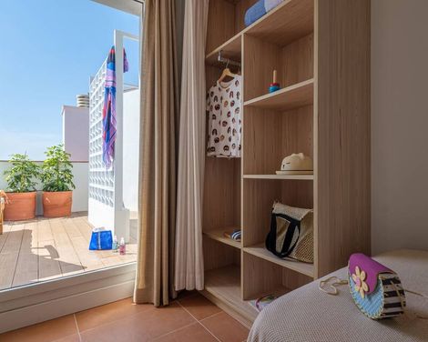 Ancora La Siesta Apartments