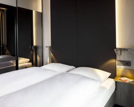 Hotel AMANO East Side