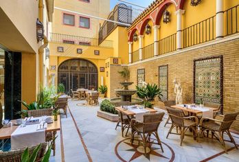 H10 Corregidor Boutique Hotel