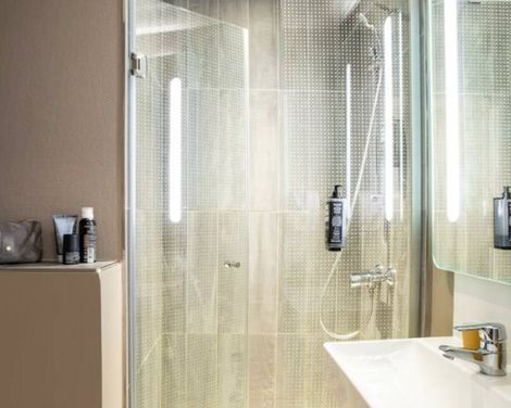 ibis Paris Ornano Montmartre Nord 18ème-0