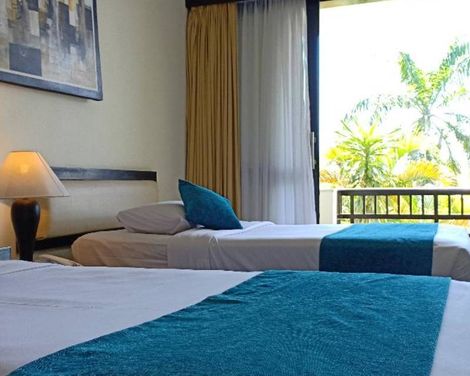 Blue Point Bay Villas & Spa