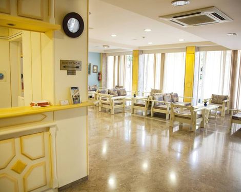 Hotel Theonia