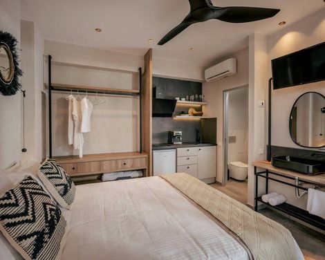 Casa D'Oro Suites By Estia
