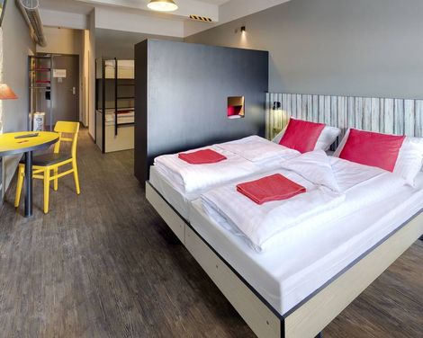 Meininger Hotel Brüssel City Center-0