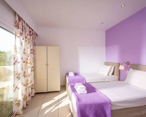 Primavera Beach Studios & Apartments