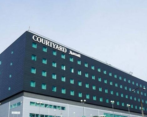 Courtyard Warsaw Airport