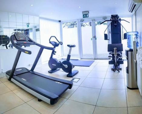 The Stanwell Heathrow-0