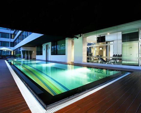 Vic3 Bangkok Hotel-1
