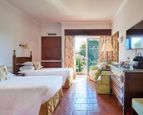Dona Filipa Hotel